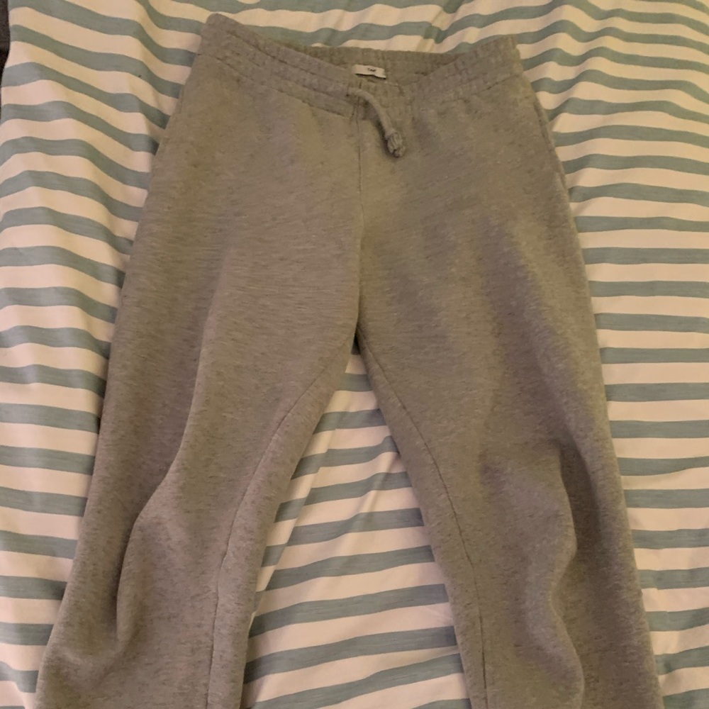 Aritzia TNA jogger sweatpants